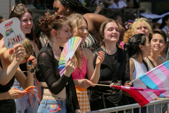 Ce faci dacă ți se încalcă drepturile la locul de muncă în 2025?