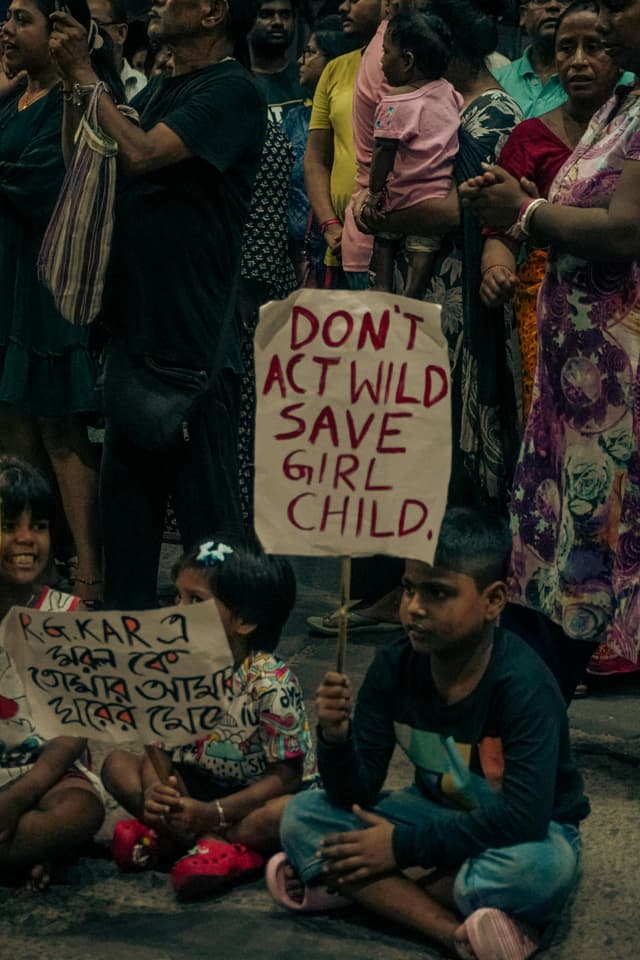 Cum procedezi când se încalcă drepturile copilului