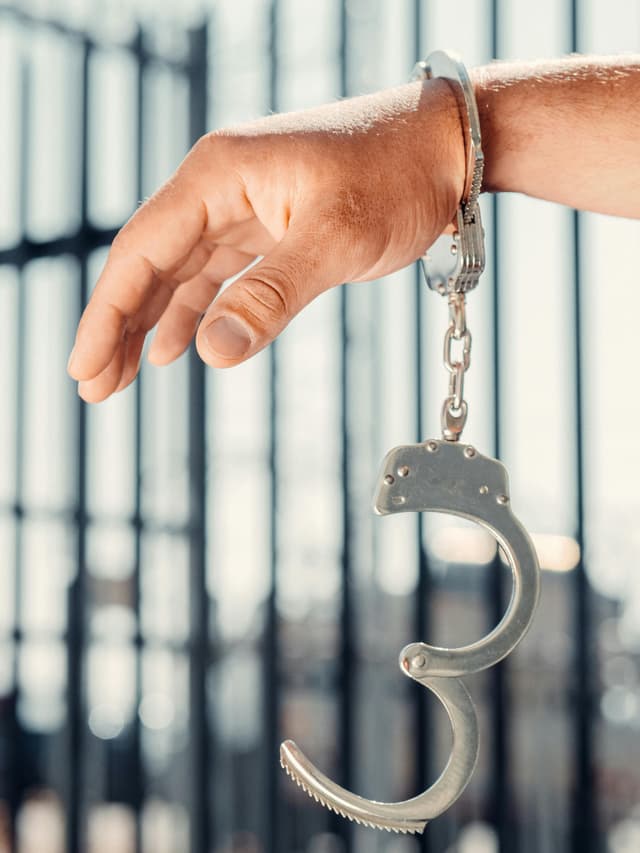 Drepturile persoanei vătămate într-un proces penal: ce protecție le oferă legea