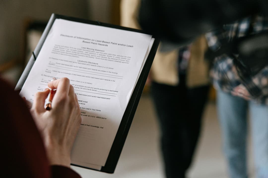 Cum se face înregistrarea unui contract de leasing financiar